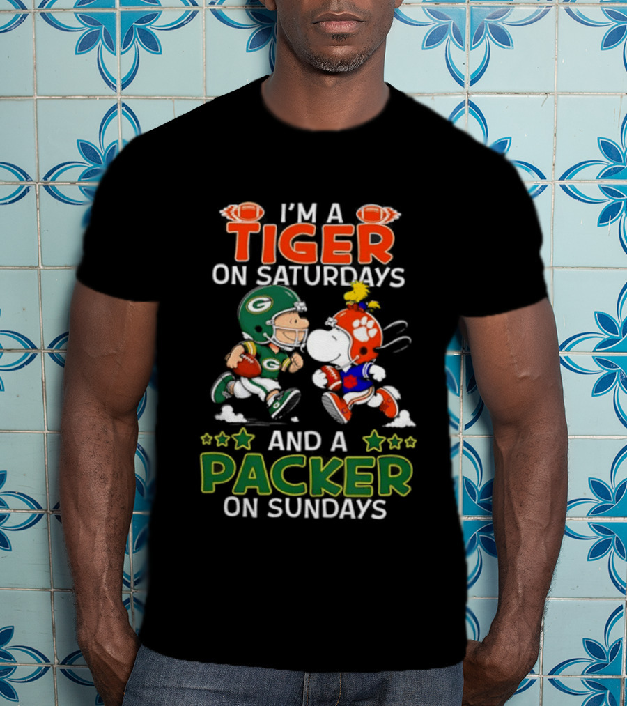 I'm A Tiger On Saturdays And A Packer On Sundays Charlie Brown Snoopy T-Shirt