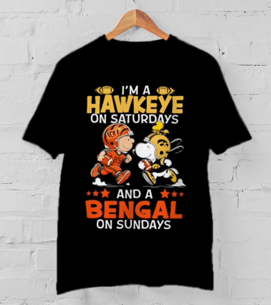 Iowa Hawkeyes Saturdays And Cincinnati Bengals Sundays Snoopy Charlie Brown T-Shirt