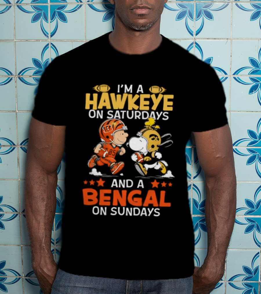Iowa Hawkeyes Saturdays And Cincinnati Bengals Sundays Snoopy Charlie Brown T-Shirt