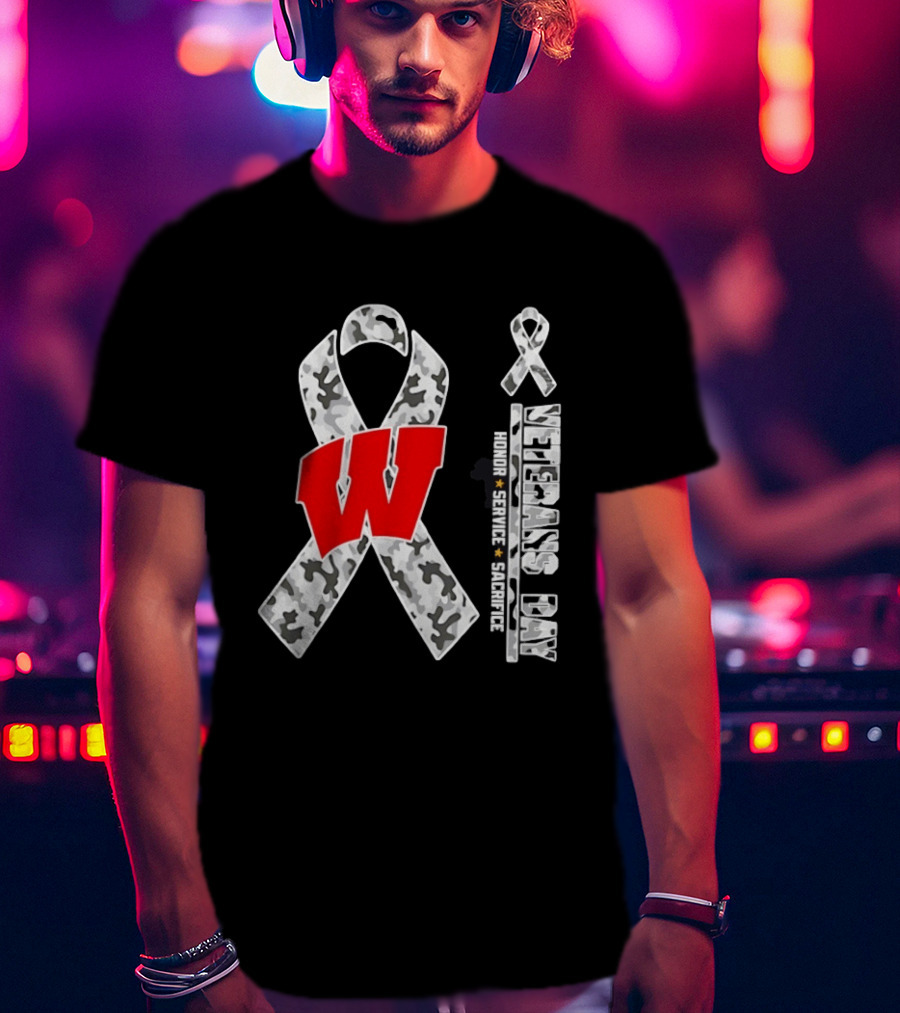 Wisconsin Badgers 2026 Veterans Day Camouflage Ribbon Honor Service Sacrifice T-Shirt