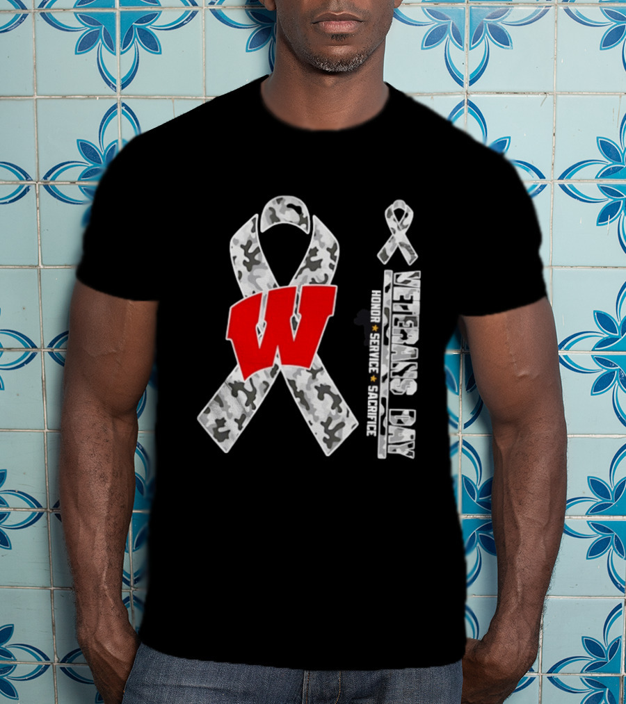 Wisconsin Badgers 2026 Veterans Day Camouflage Ribbon Honor Service Sacrifice T-Shirt