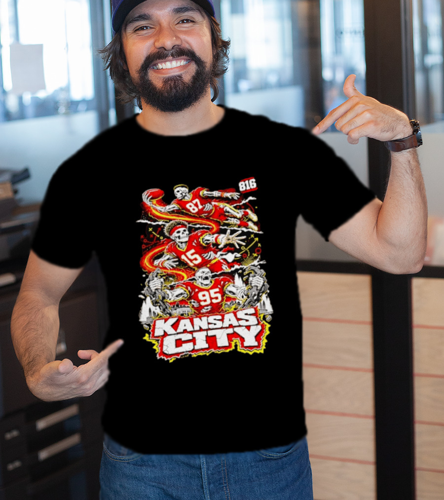 Kansas City Chiefs Skeleton Players Halloween 87 95 15 816 T-Shirt
