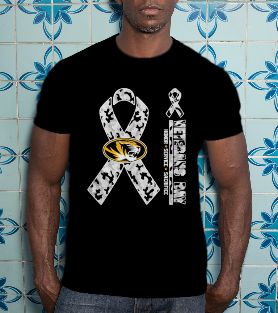 Missouri Tigers Veterans Day 2026 Honor Service Sacrifice Ribbon Camo T-Shirt