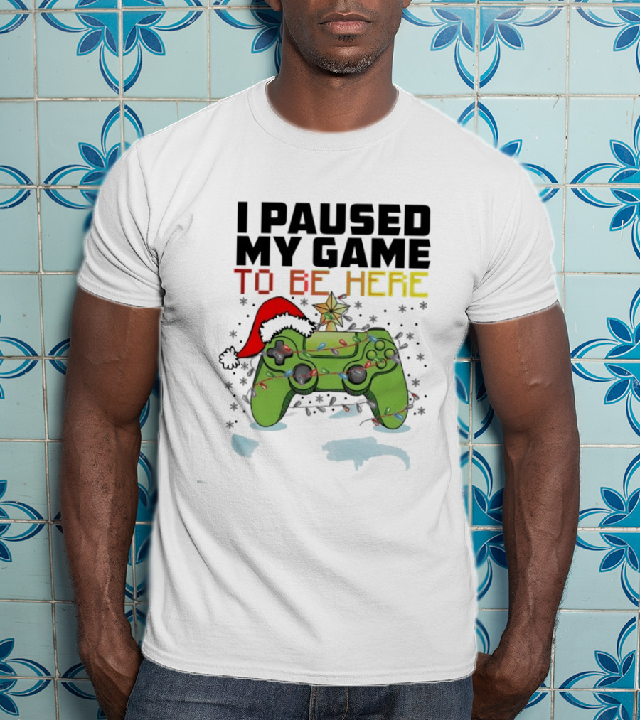 I Paused My Game To Be Here Christmas Gamer Controller Holiday Lights Santa Hat T-Shirt