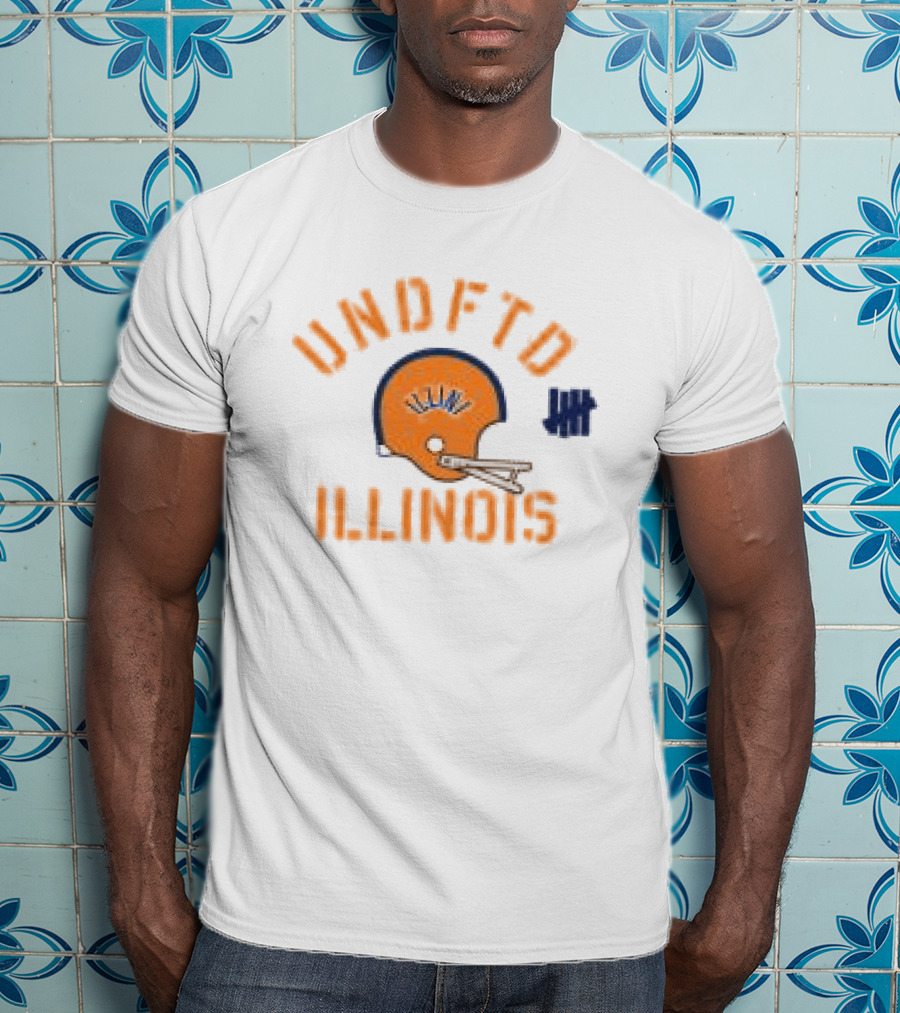 Undefeated Illinois Vintage Football Helmet And Stars T-Shirt