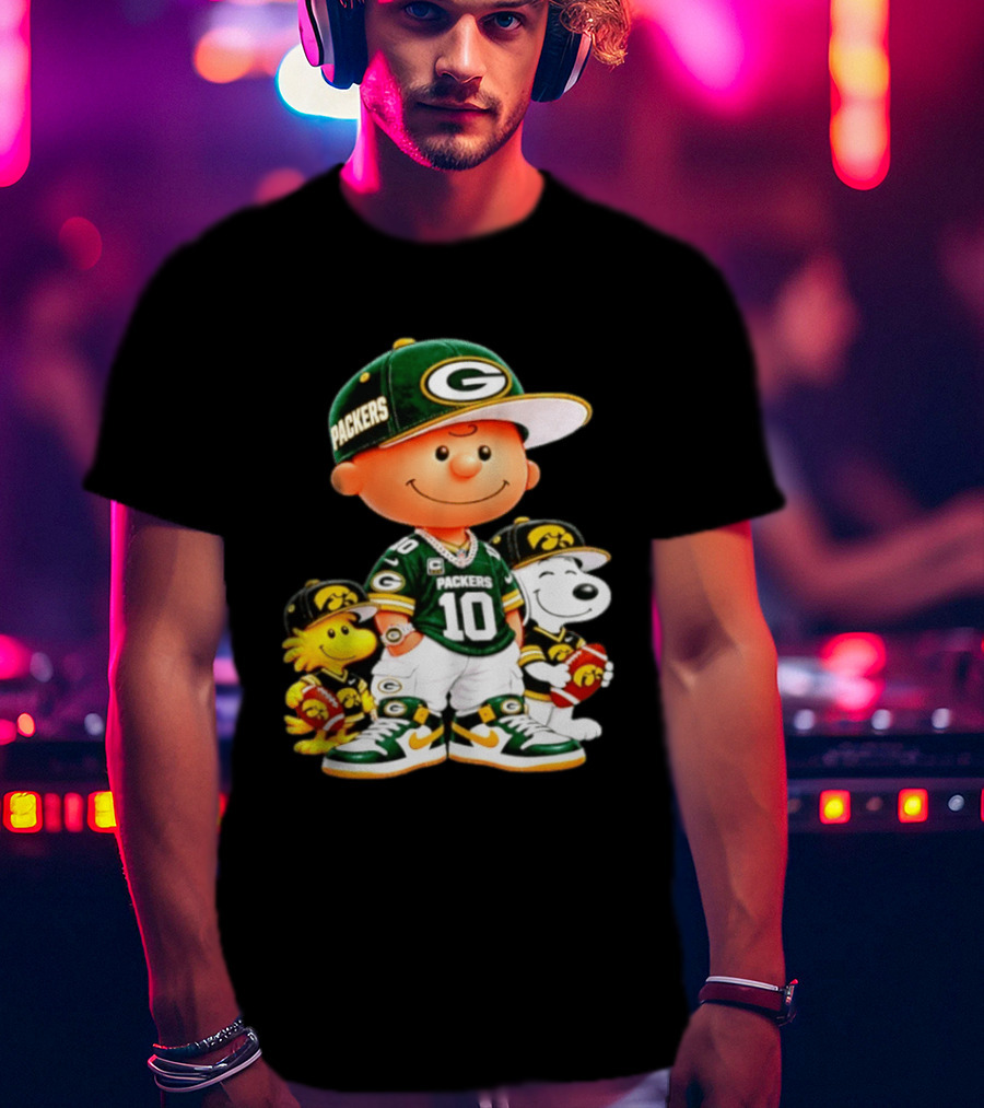 Charlie Brown Snoopy Woodstock Green Bay Packers 10 Jersey Football Fan T-Shirt