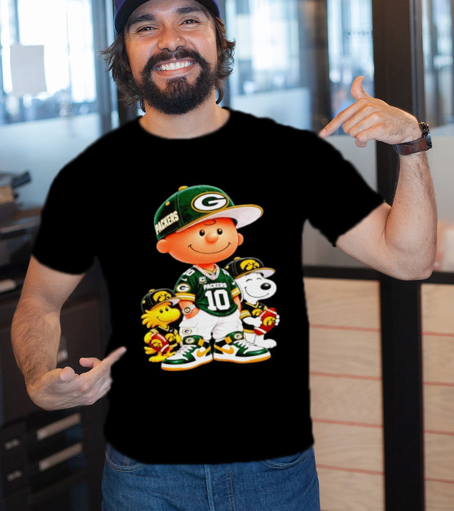 Charlie Brown Snoopy Woodstock Green Bay Packers 10 Jersey Football Fan T-Shirt