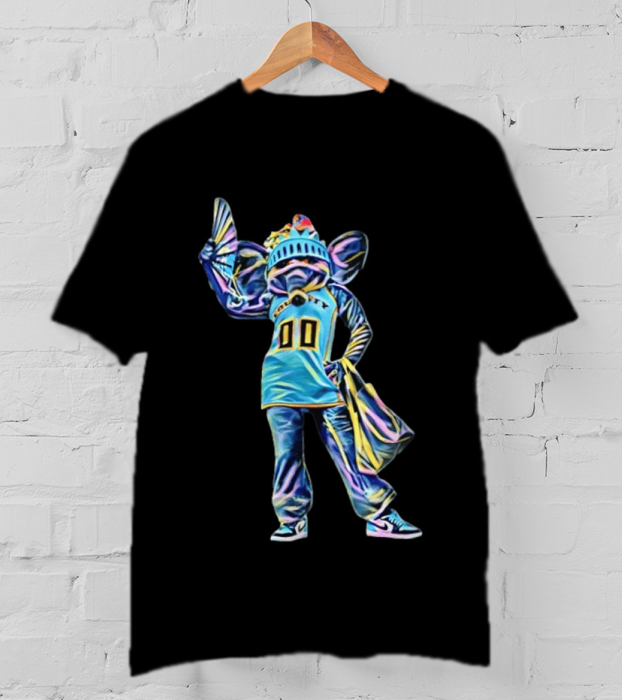 Ellie The Elephant Statue Of Liberty New York Basketball Team T-Shirt