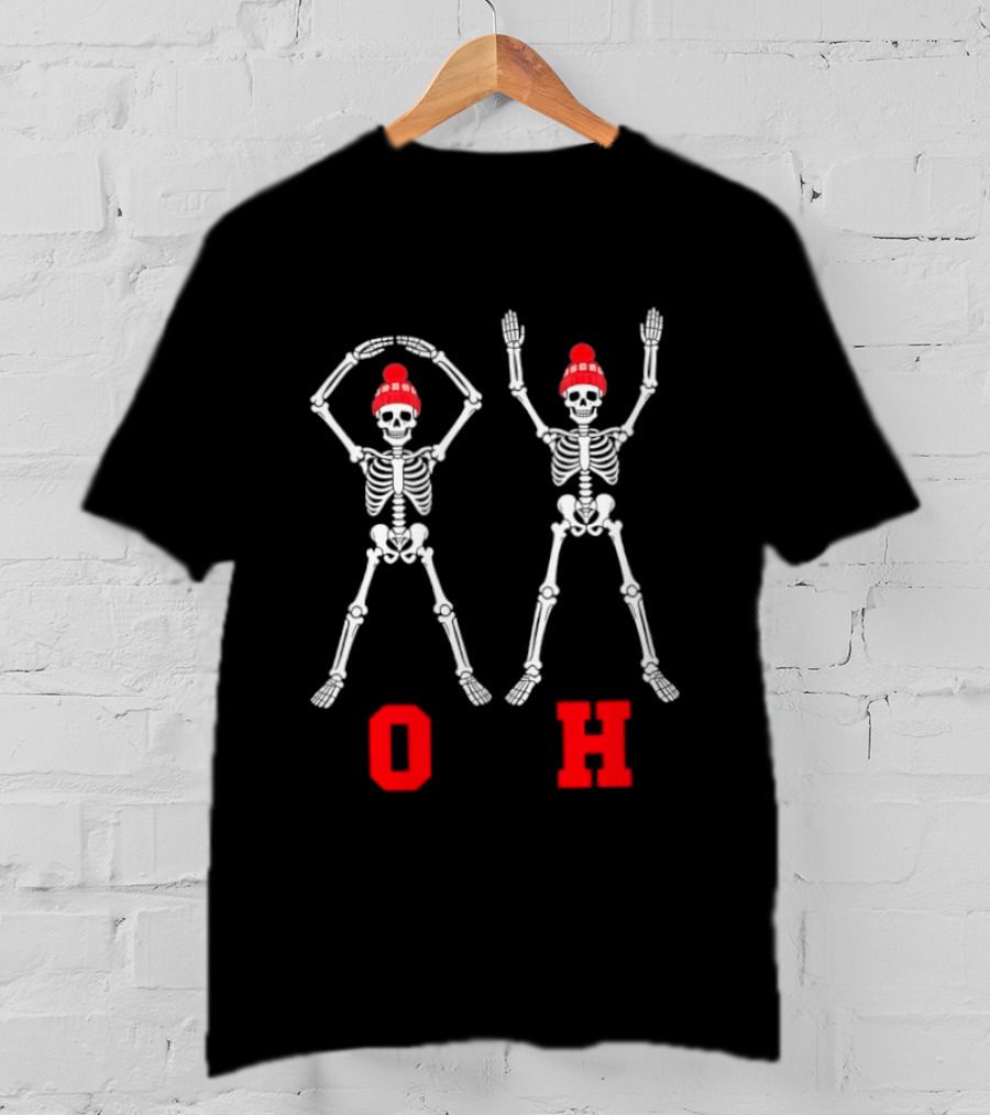 Ohio Skeleton Couple Halloween With Red Hats O H Formation T-Shirt