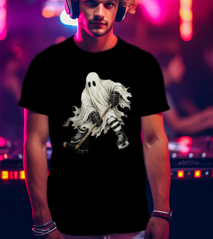 Halloween Ghost Playing Ice Hockey Costume Fun T-Shirt