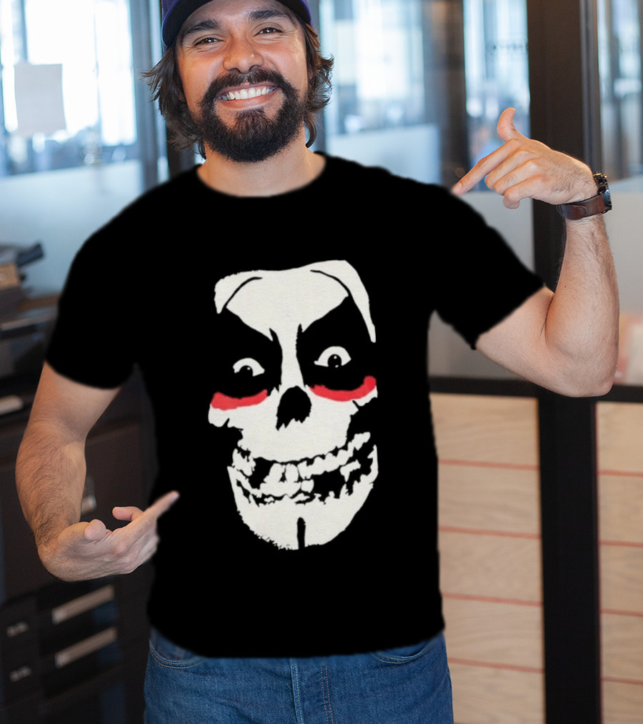 Original Misfits Skull With Danhausen Red Makeup Mechanics 2026 T-Shirt