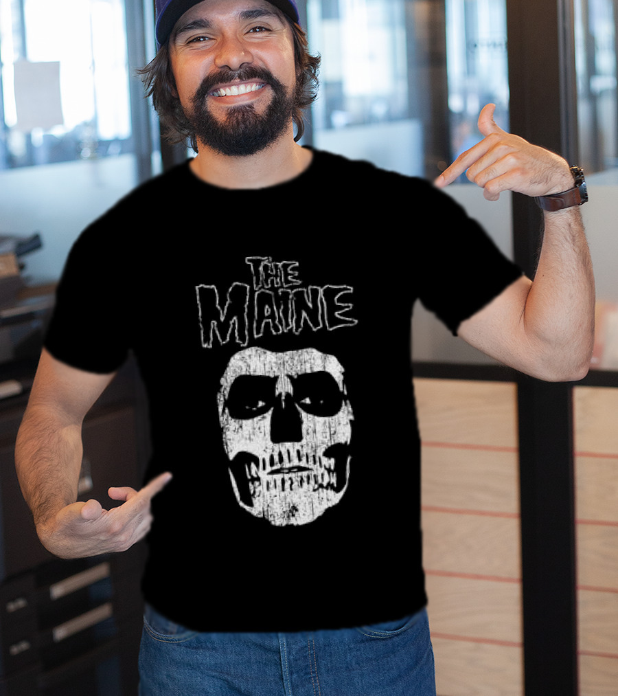 81 Twenty Three Shop The Maine Misfits Longsleeve T-Shirt