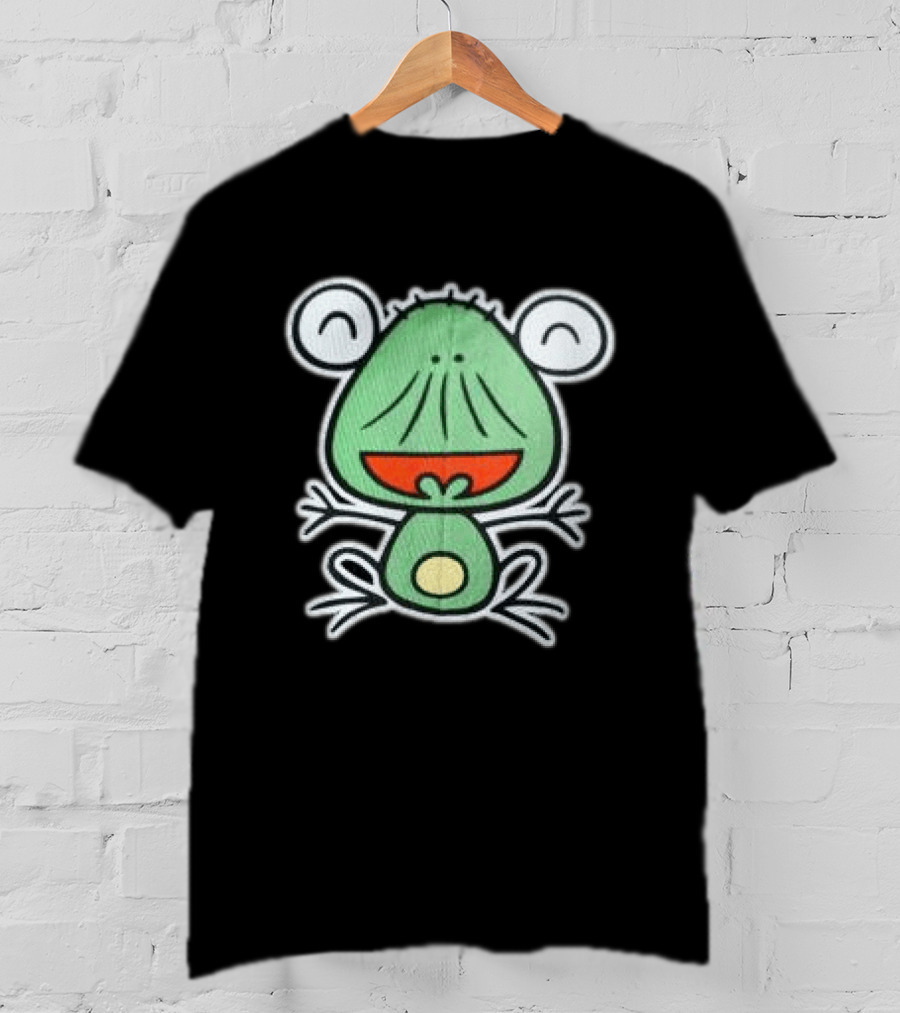 Brooklyn Museum Store Beshi Caps Cartoon Green Frog T-Shirt