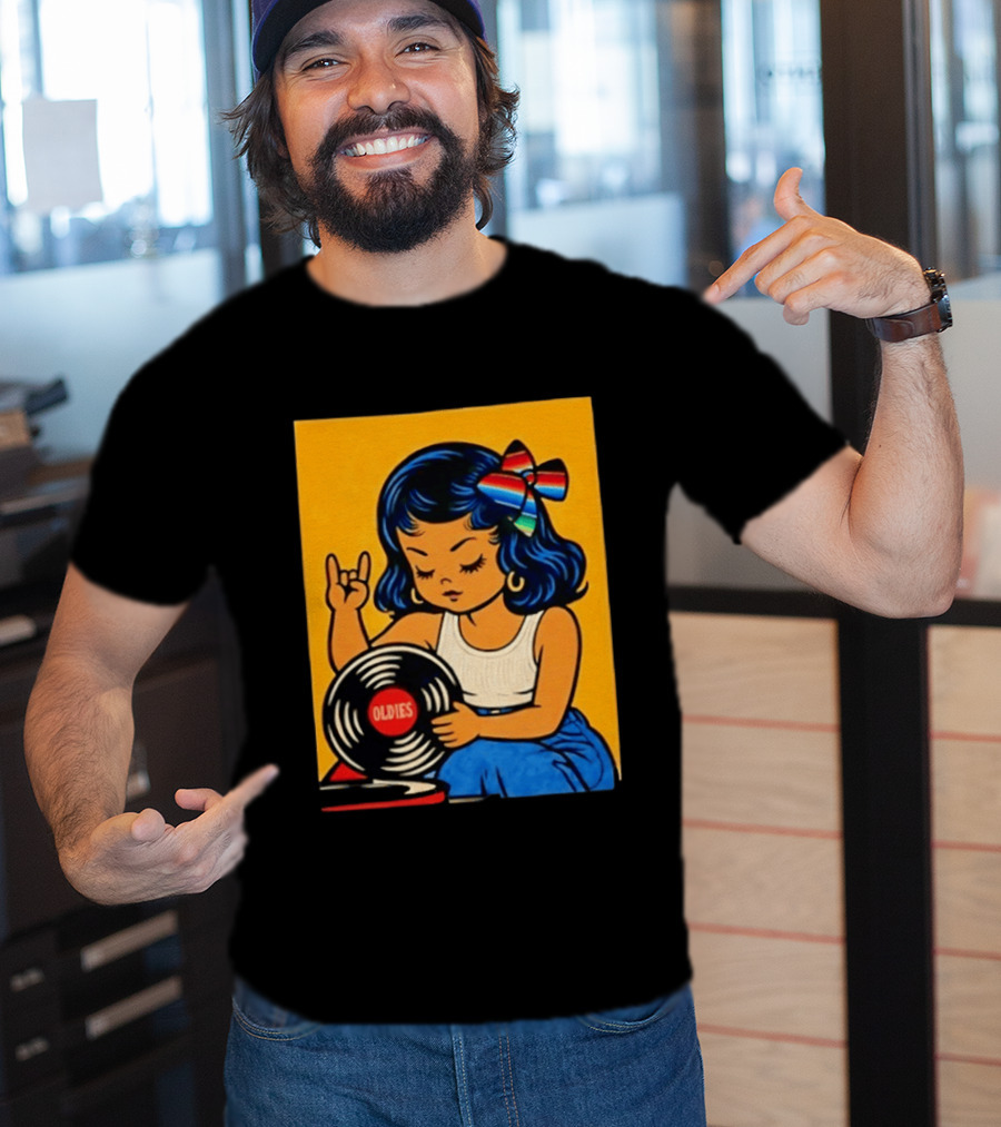 Oldies Lil Chingona Halloween 2026 Retro Record T-Shirt