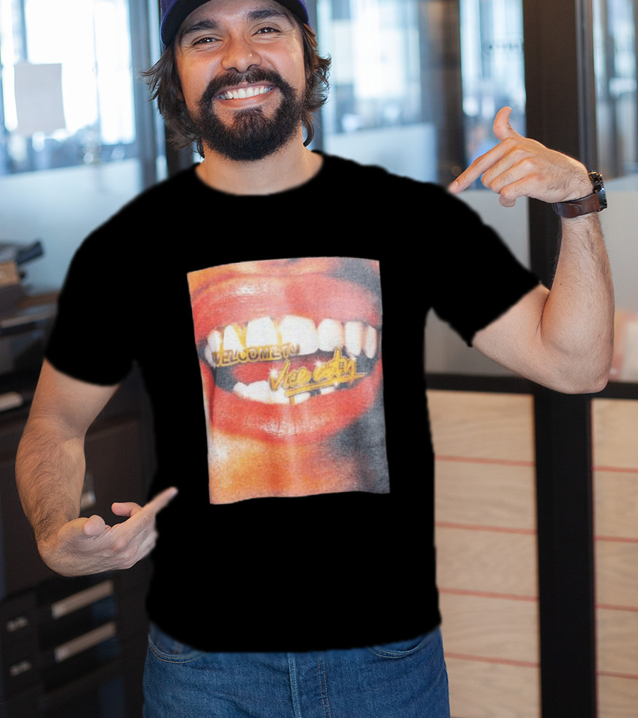 Miami Heat Store Court Culture Vice City Welcome Grill Oversized T-Shirt