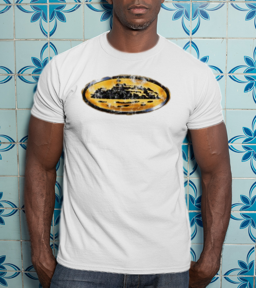 Corteiz Store Corroded Island Yellow Oval T-Shirt