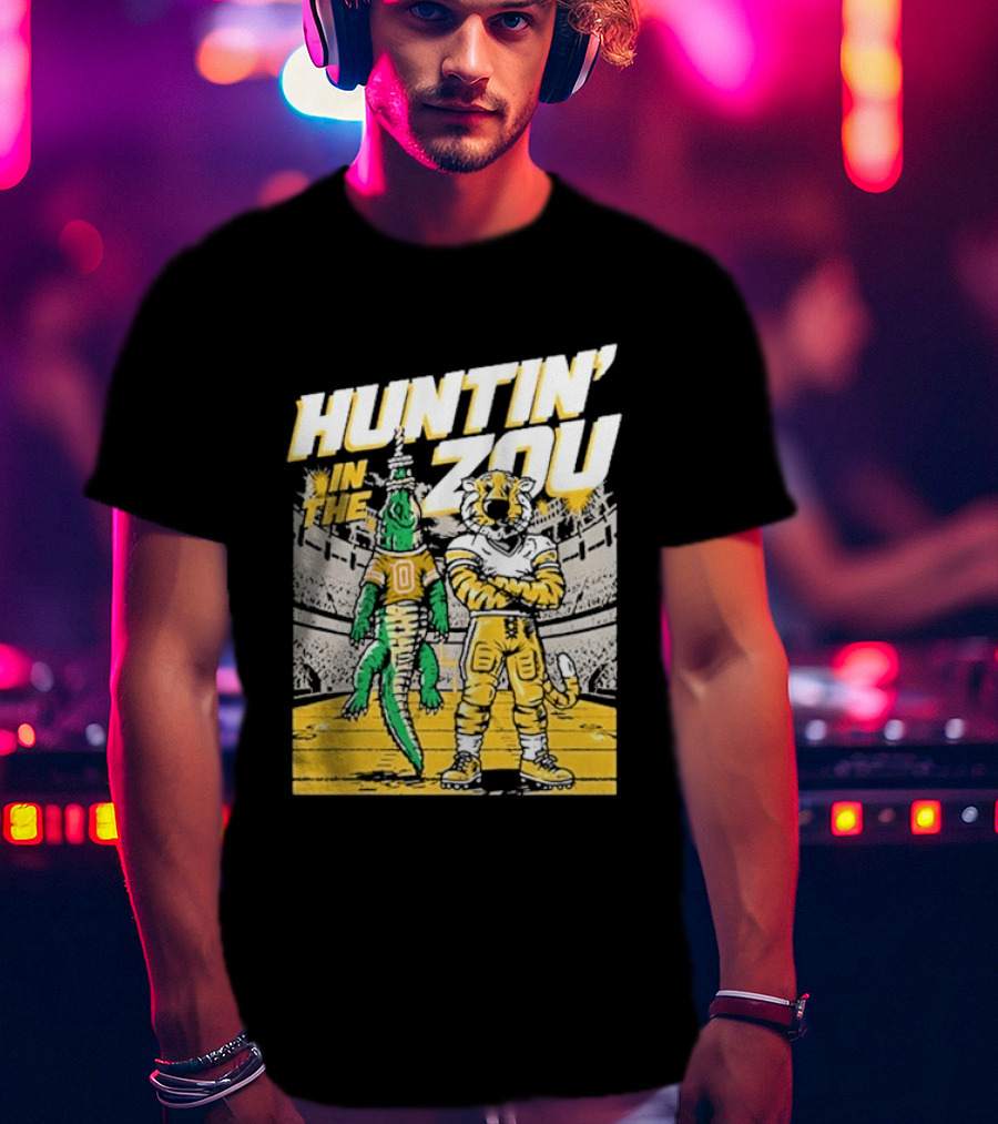 Huntin' In The Zou Mizzou Tigers Vs Florida Gators Stadium Showdown T-Shirt