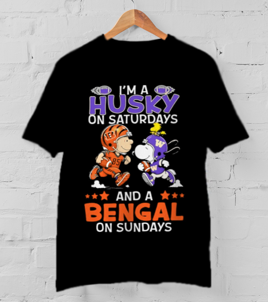 I'm A Husky On Saturdays And A Bengal On Sundays Snoopy And Charlie Brown Football Fan Days T-Shirt