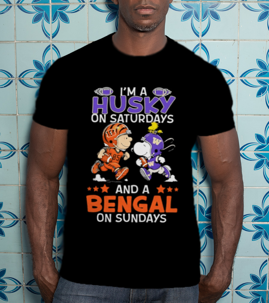 I'm A Husky On Saturdays And A Bengal On Sundays Snoopy And Charlie Brown Football Fan Days T-Shirt