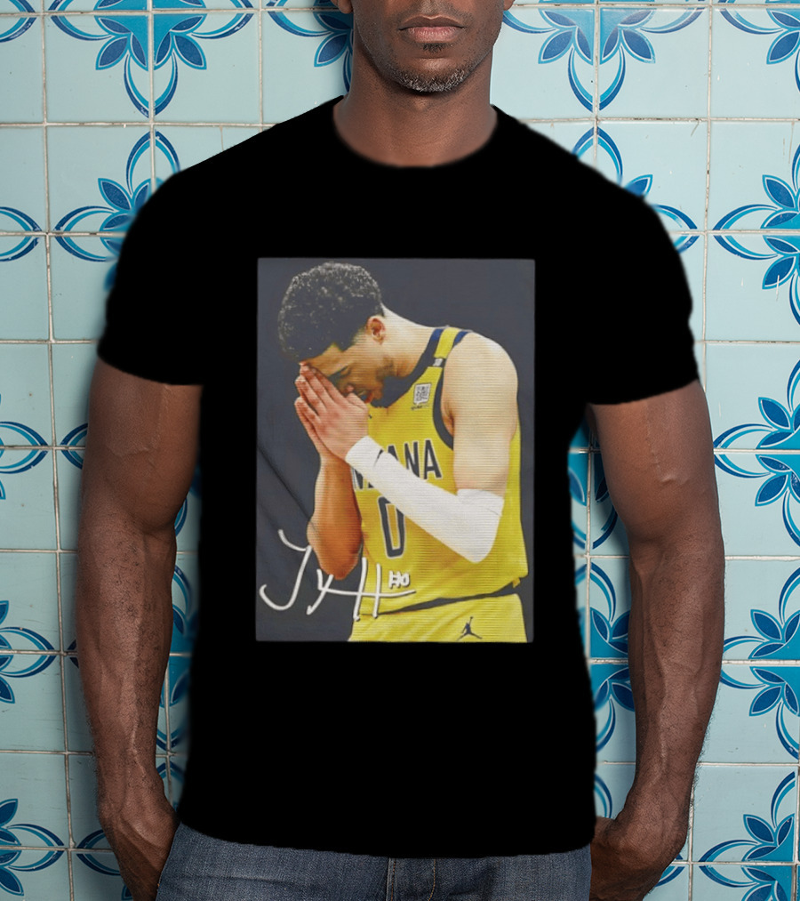 Tyrese Haliburton Indiana Pacers Praying NBA 0 JH Signature T-Shirt