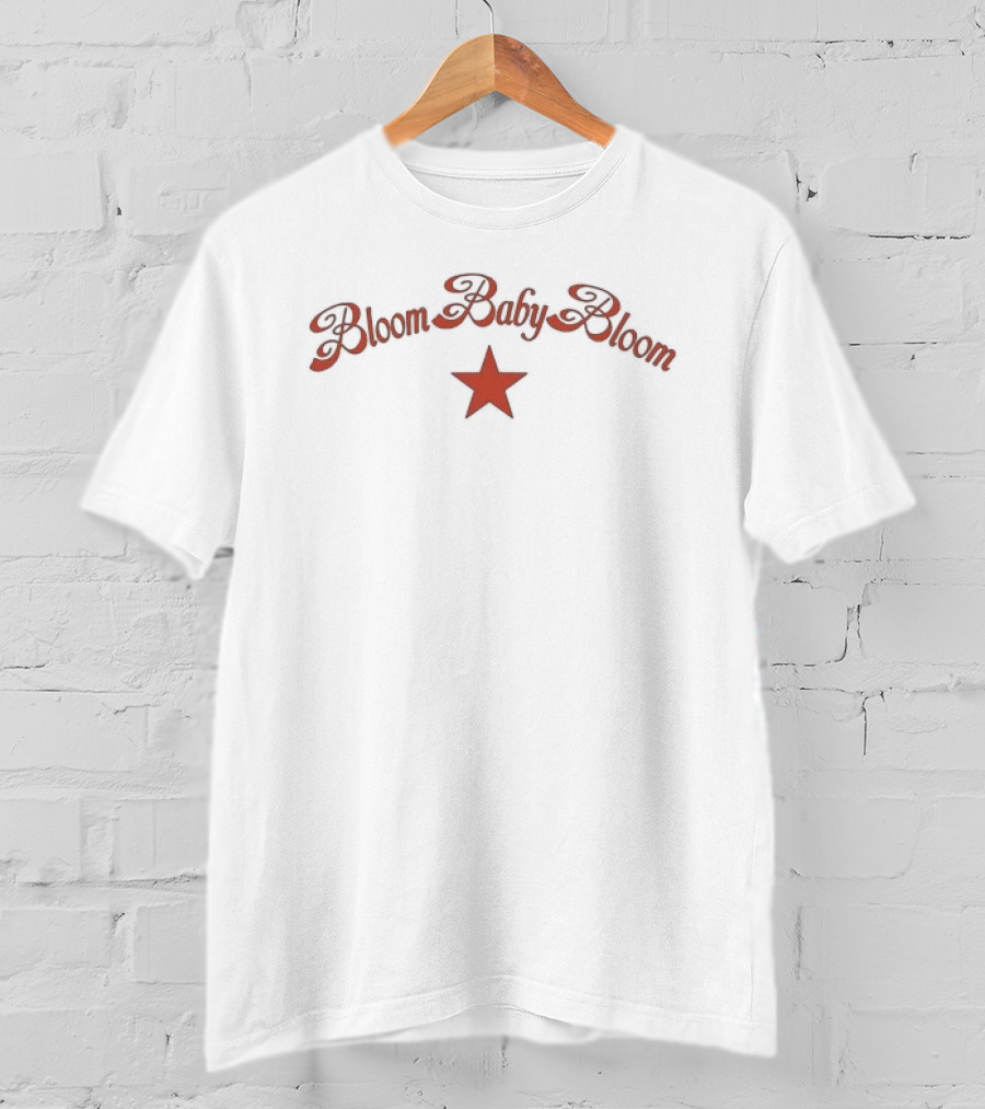 Wolf Alice Bloom Baby Bloom Red Star T-Shirt