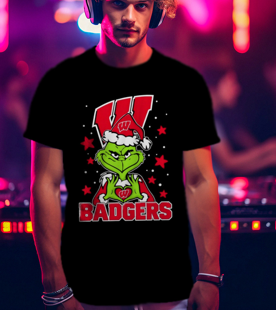 Grinch Wearing Wisconsin Badgers Hat Christmas Sports Fan T-Shirt