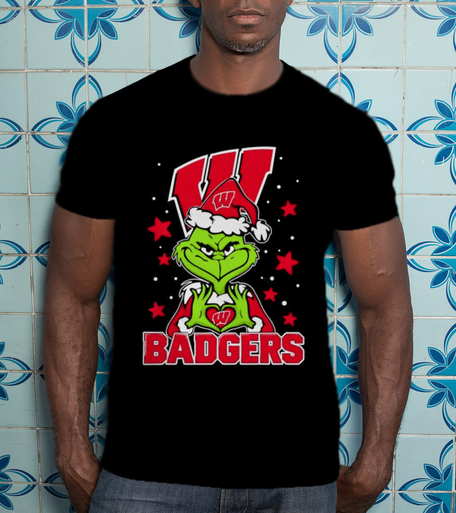 Grinch Wearing Wisconsin Badgers Hat Christmas Sports Fan T-Shirt