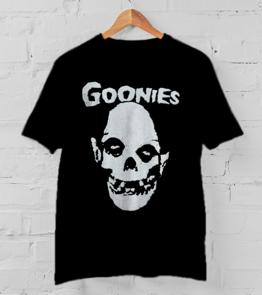 GOONIES Skull T-Shirt