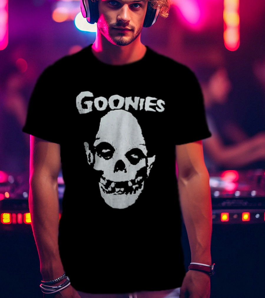 GOONIES Skull T-Shirt