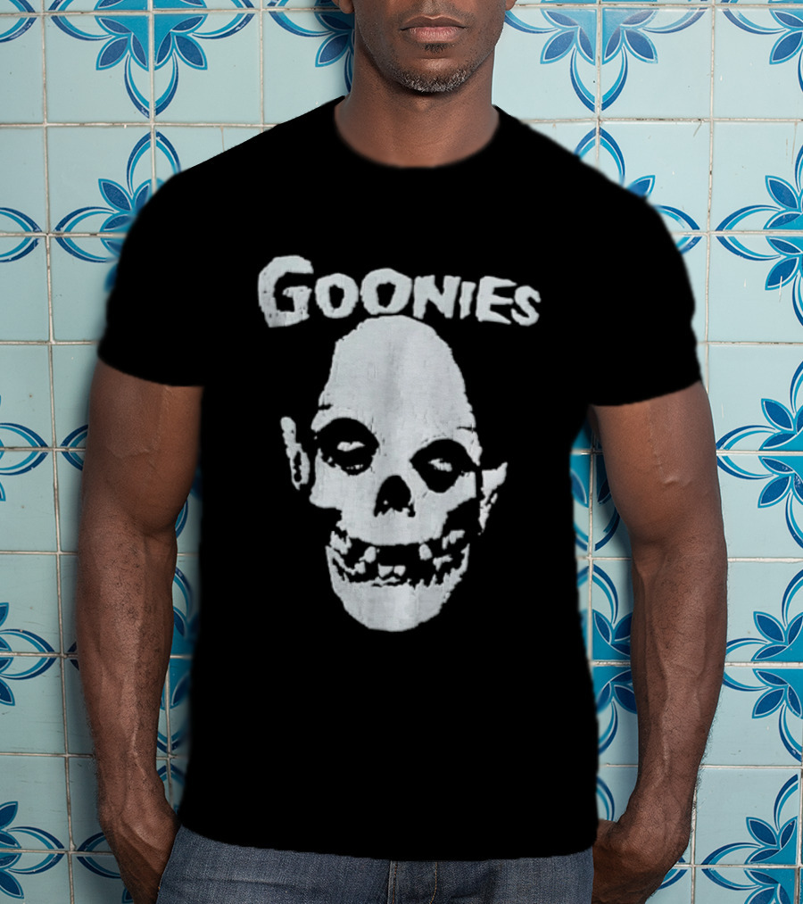 GOONIES Skull T-Shirt