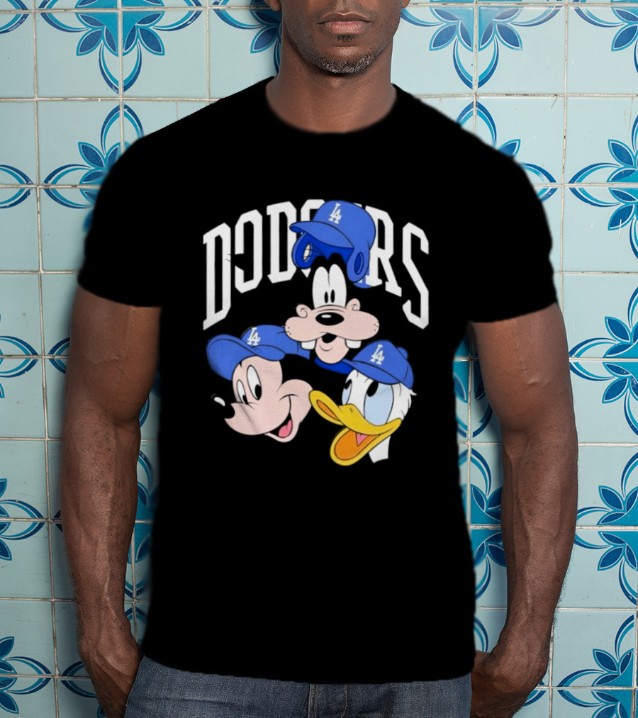 Mickey Mouse Goofy Donald Duck Dodgers Baseball LA Hats T-Shirt