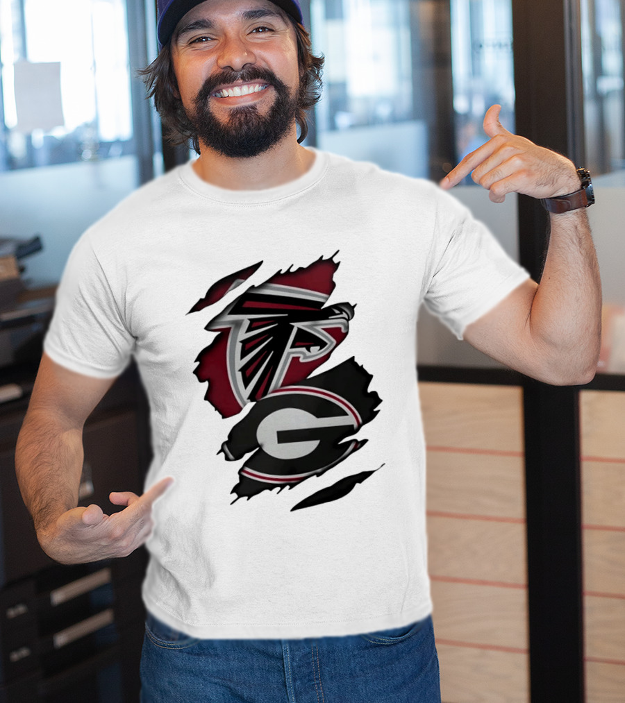 Atlanta Falcons Georgia Bulldogs Torn Skin Fan Gear T-Shirt