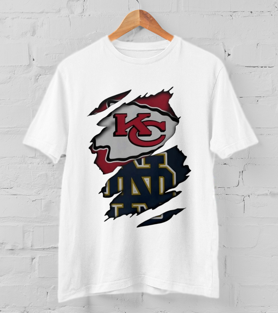 Kansas City Chiefs KC And Notre Dame Fighting Irish ND Distressed T-Shirt