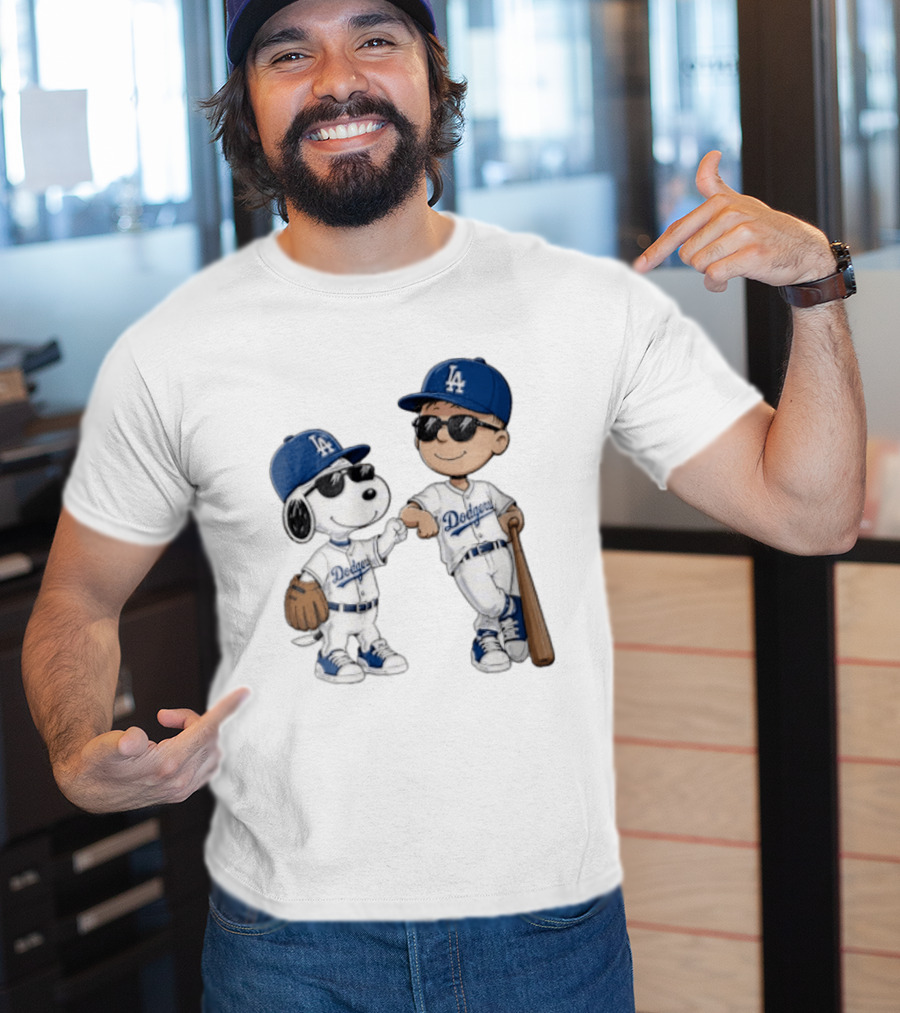 Los Angeles Dodgers Snoopy And Kid Baseball Team Spirit T-Shirt