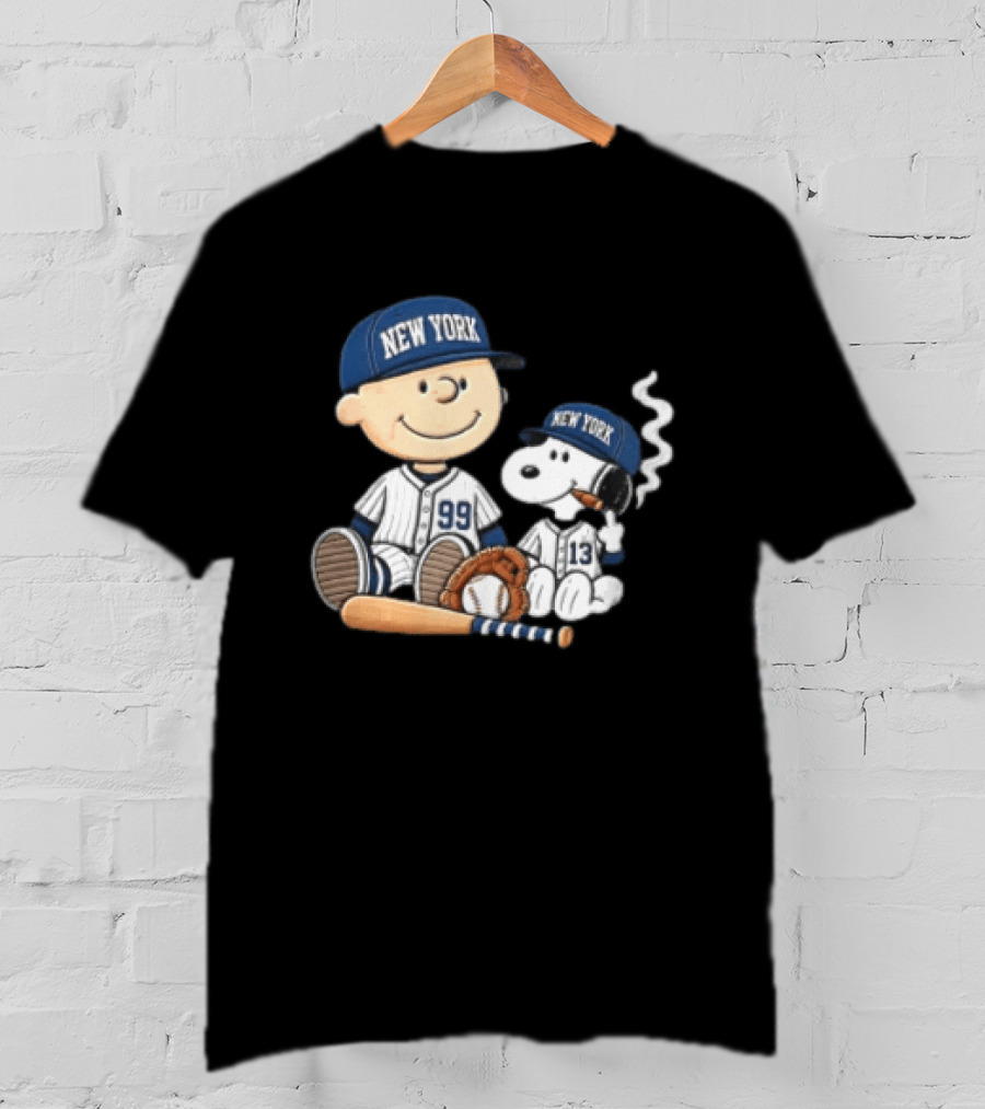New York Yankees Charlie Brown Snoopy Baseball Uniforms Cigar T-Shirt