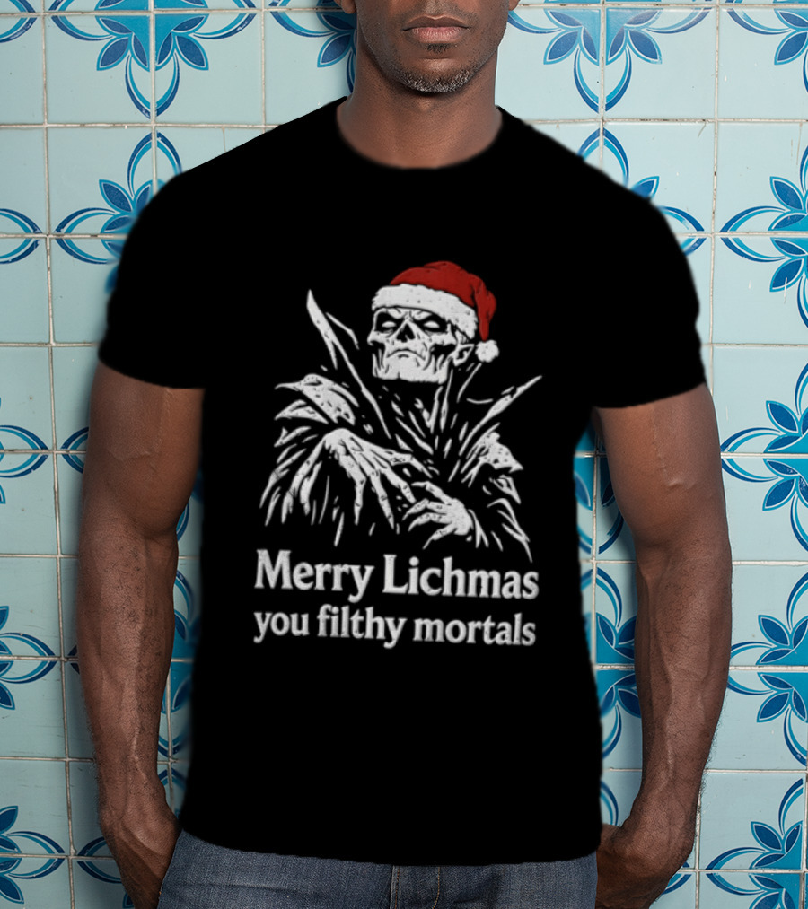 Merry Lichmas You Filthy Mortals Skull In Santa Hat T-Shirt
