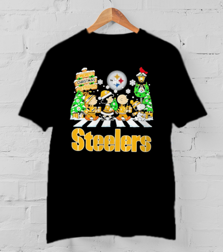 Pittsburgh Steelers Peanuts Abbey Road Christmas Merry Go Steelers T-Shirt