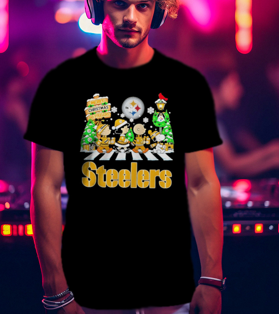 Pittsburgh Steelers Peanuts Abbey Road Christmas Merry Go Steelers T-Shirt