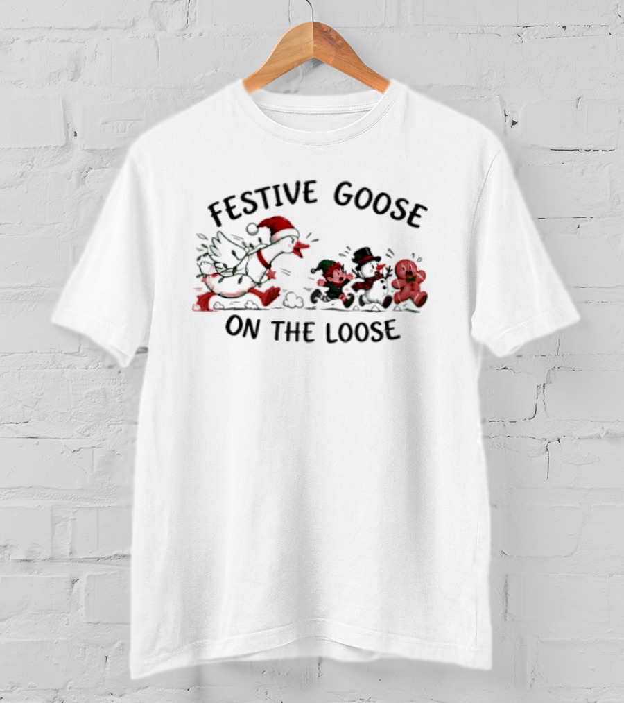 Festive Goose On The Loose Christmas Holiday Santa Hat And Gingerbread Men Chase T-Shirt