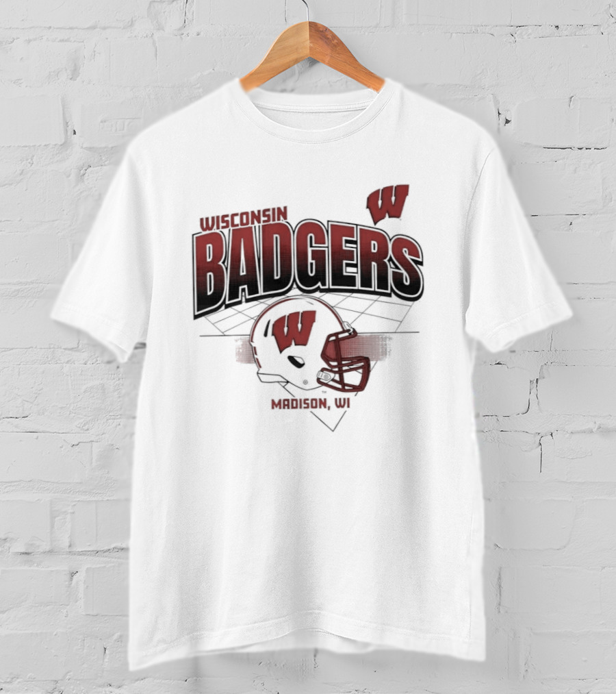 Wisconsin Badgers Football Helmet Madison WI T-Shirt