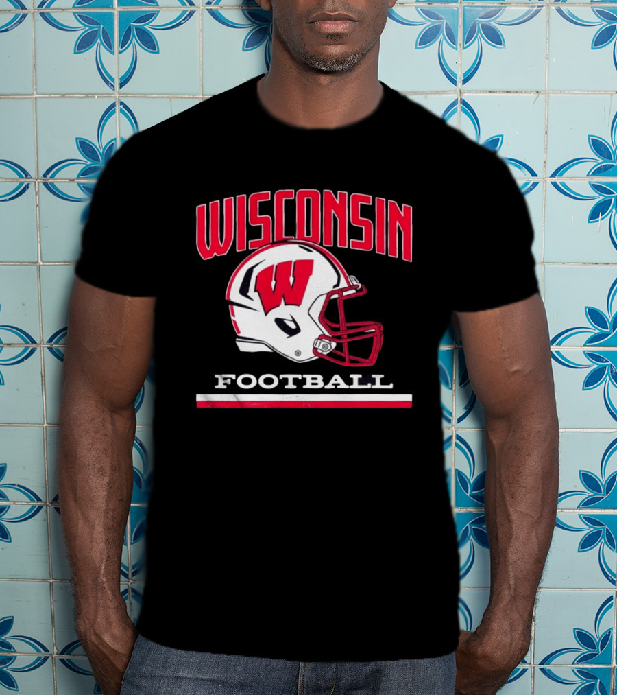 Wisconsin Football Helmet W T-Shirt