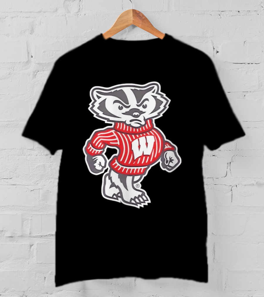 Bucky Badger Wisconsin Red W Sweater T-Shirt