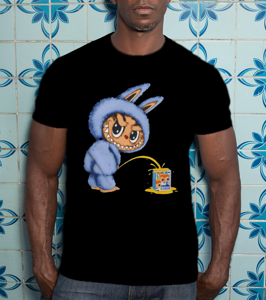 Labubu Peeing On Pop Figures Juice Box Fun Concept T-Shirt