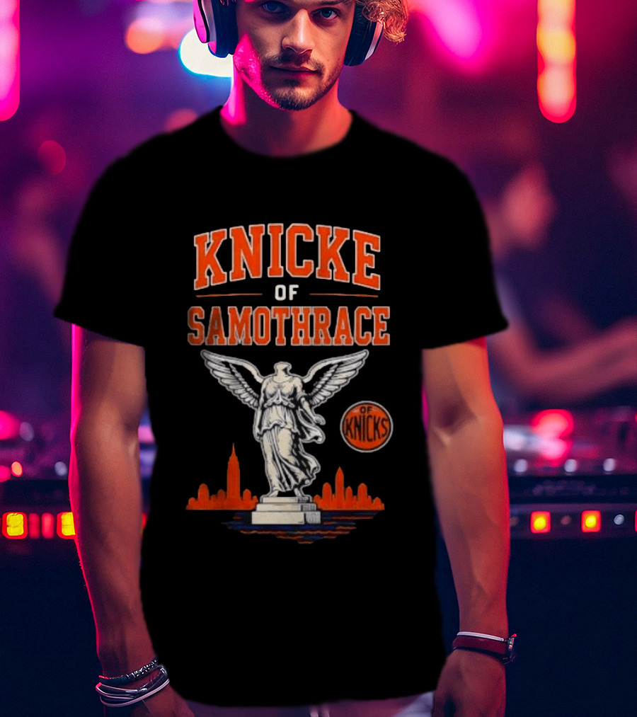 Knicks Of Samothrace Winged Victory Statue Basketball Skyline T-Shirt