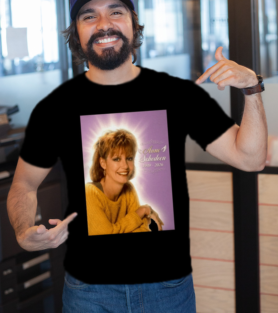 Anne Schedeen 1949 2026 Memorial Image With Angel Wings T-Shirt