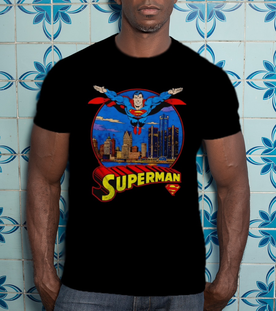 Superman Flying Over Detroit Skyline Vintage Comic T-Shirt
