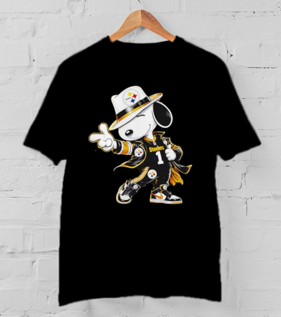Snoopy Steelers 1 Pittsburgh Steelers Football Peanuts T-Shirt