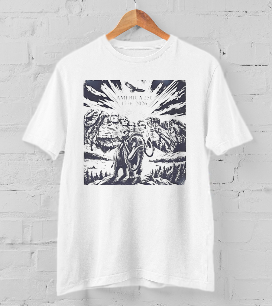 America 250 Mount Rushmore 1776 2026 Eagle Mammoth T-Shirt