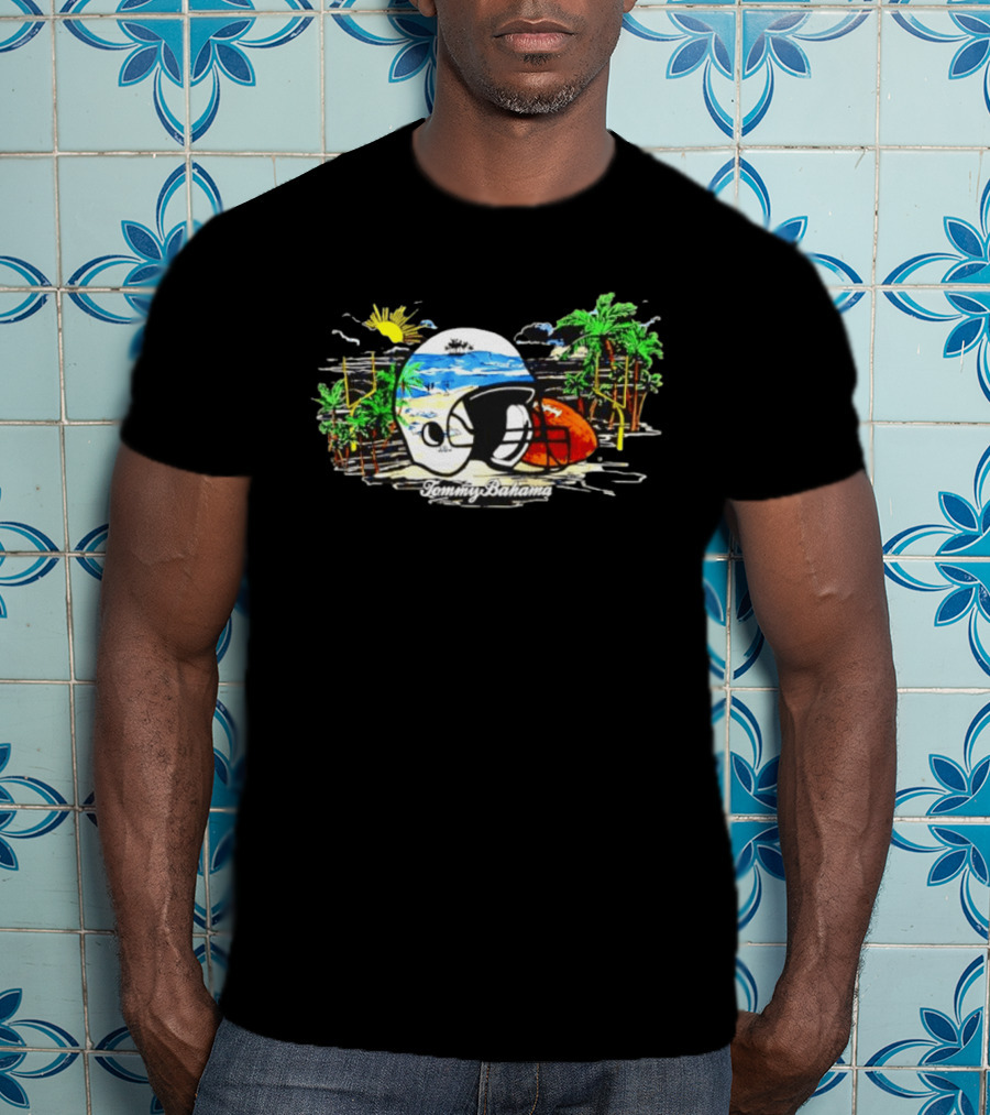 Chicago Bears Tommy Bahama Oasis Endzone Tropical Helmet Football Scene T-Shirt