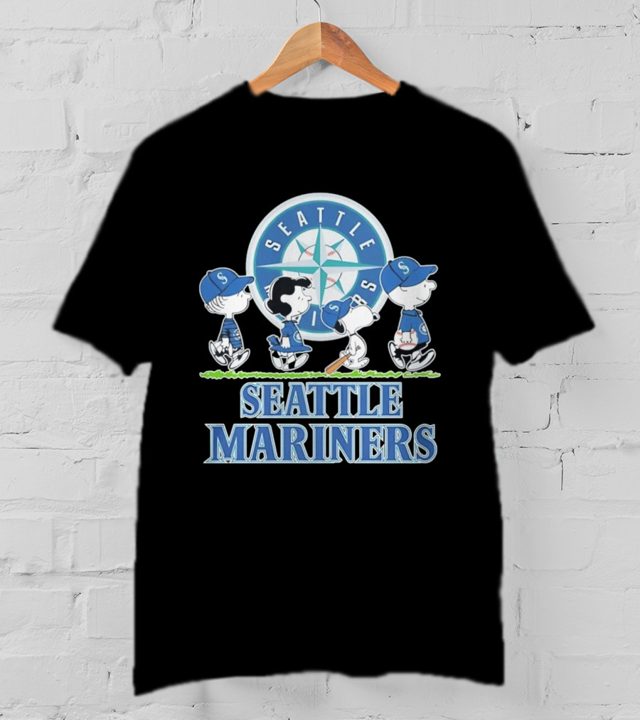 Peanuts Gang Snoopy Baseball Seattle Mariners Yankees Fans T-Shirt